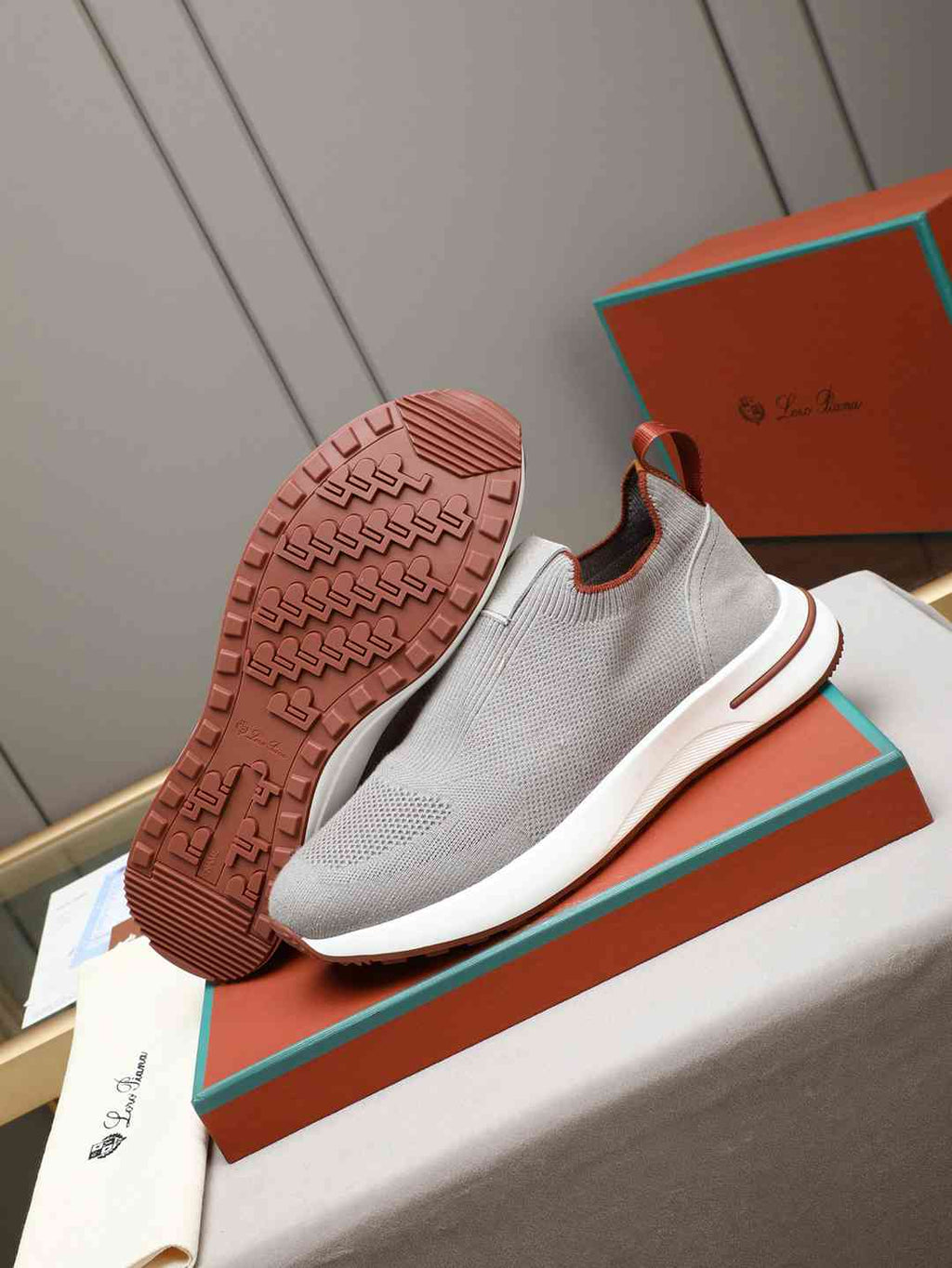 Loro Piana 360 LP Flexy Walk Sneaker Grey/Brown .