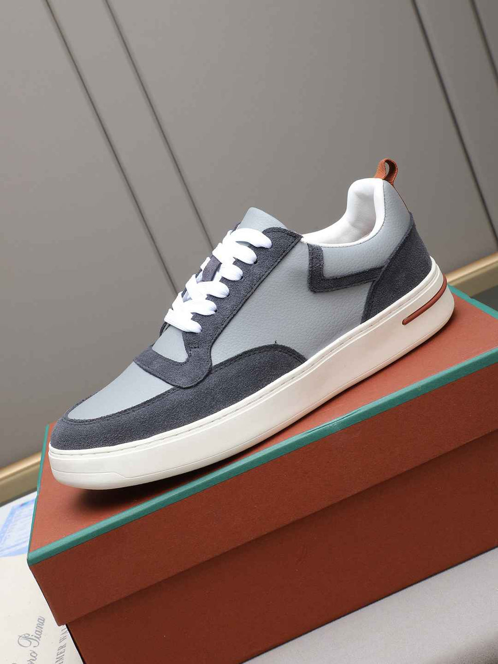 Loro Piana Newport Walk Sneaker Grey .