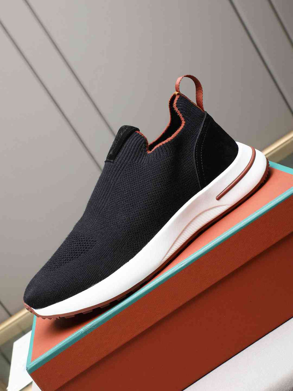 Loro Piana 360 flexy Walk Sneaker Black/Brown .