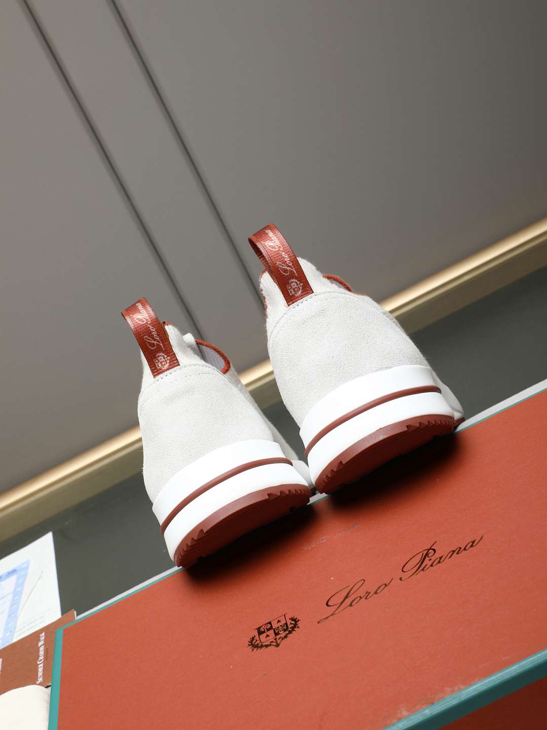 Loro Piana 360 LP Flexy Walk Sneaker White/Brown .