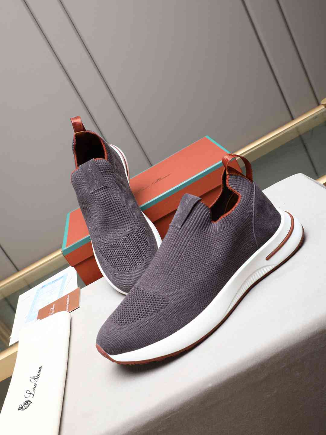 Loro Piana 360 LP Flexy Walk Sneaker Grey/White .