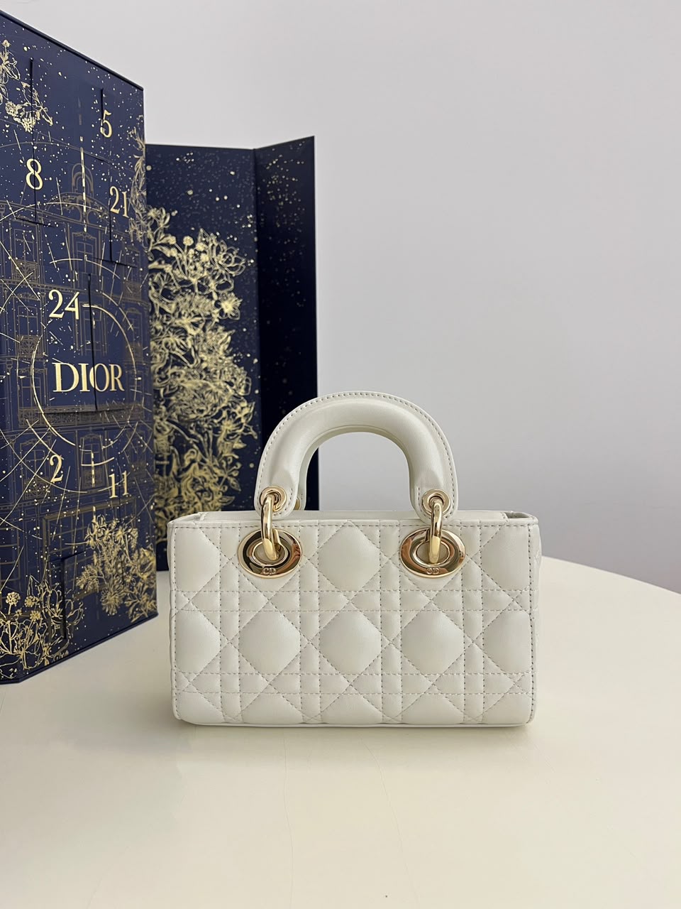 Dior Lady D-Joy Bag Latte .