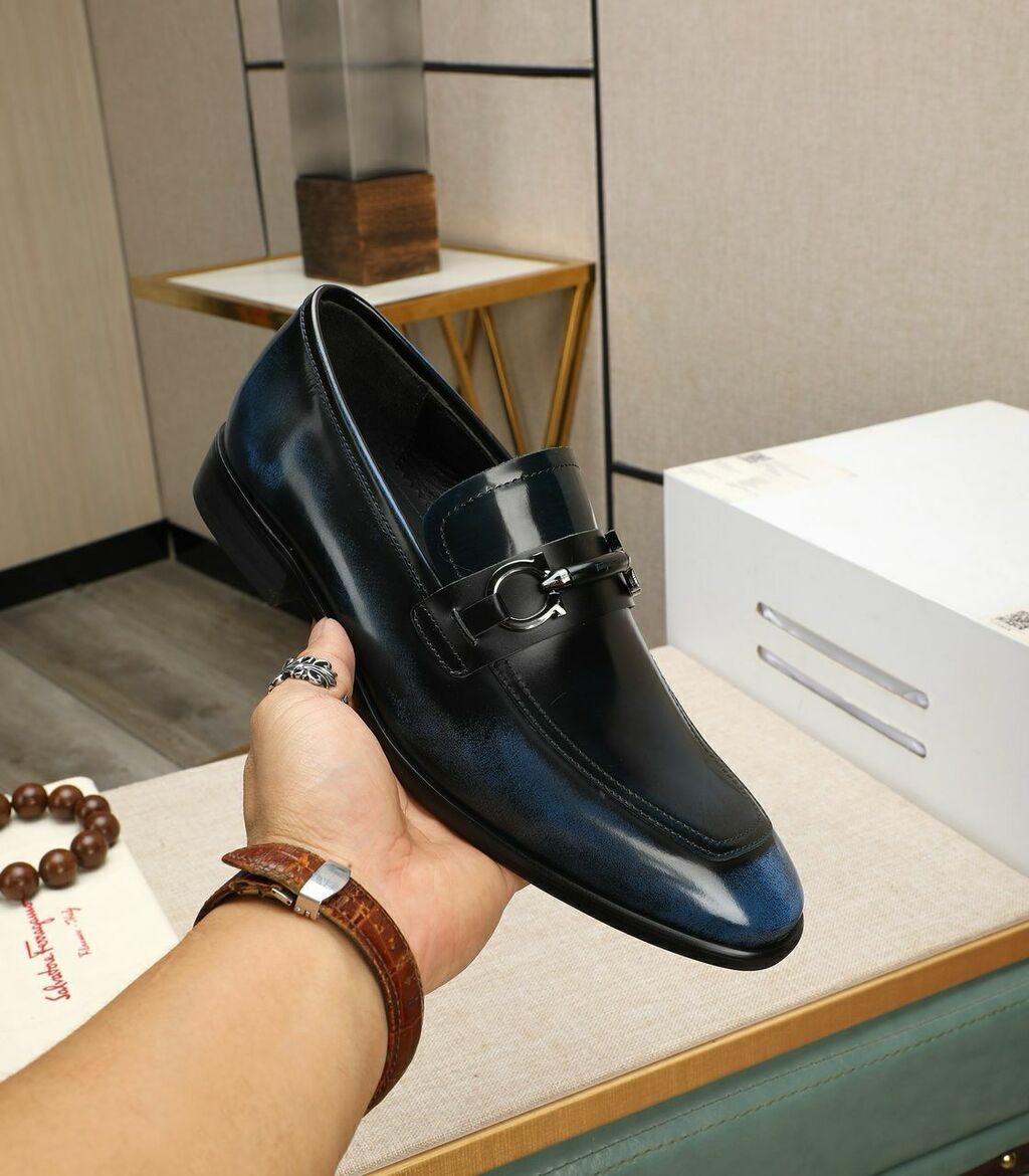 FERRAGAMO - Todos os produtos – Manfrim Store