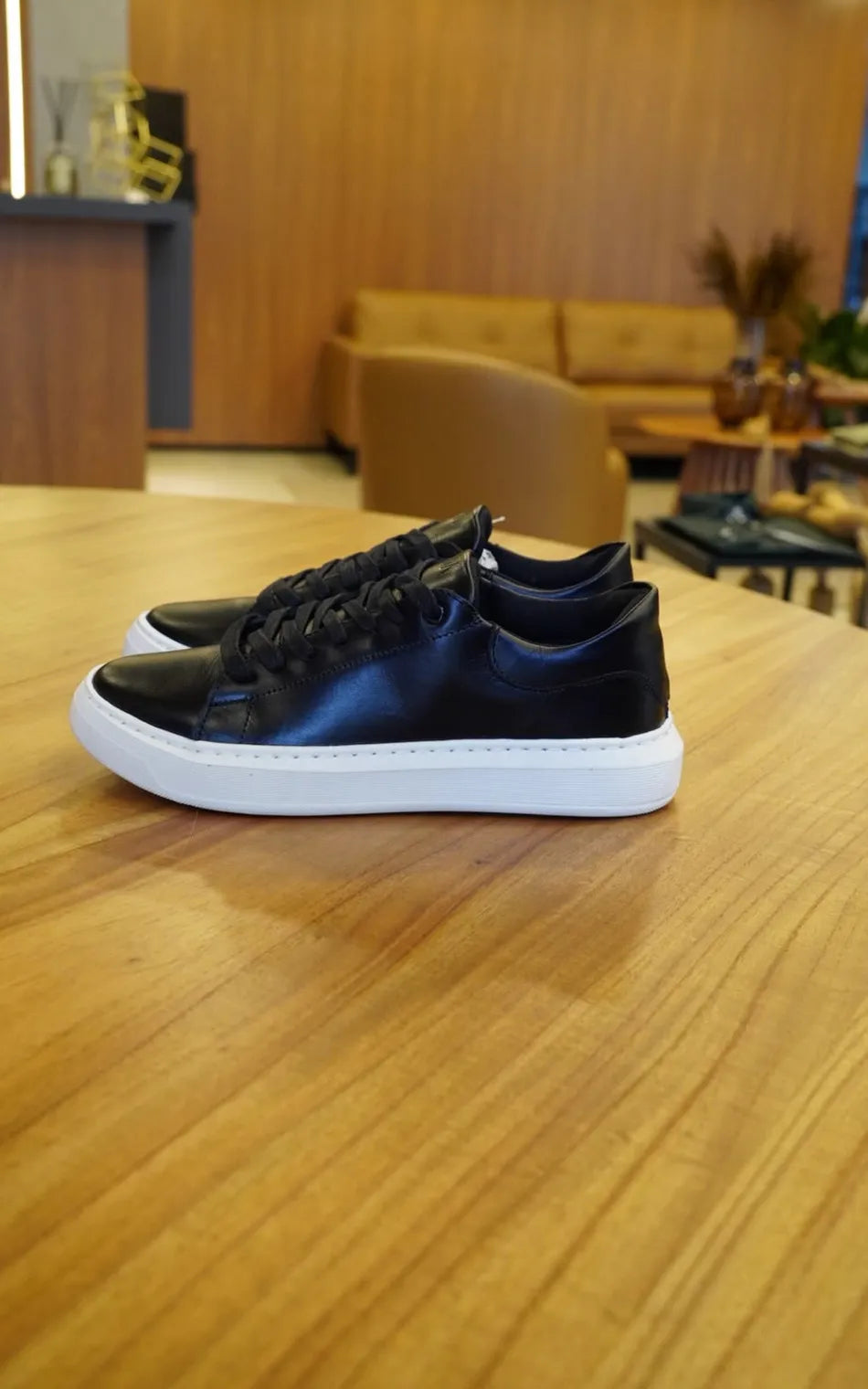 Tênis Judá Noir Court Black & Vintage Sole ( Pronta Entrega)